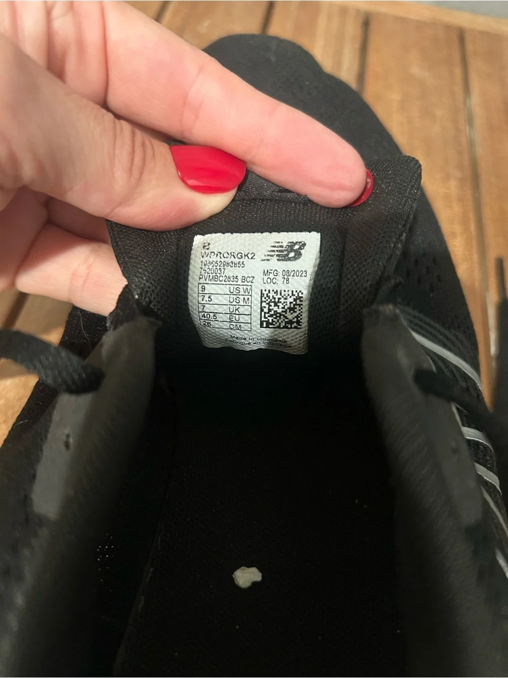 New Balance Black & leopard Athletic shoes